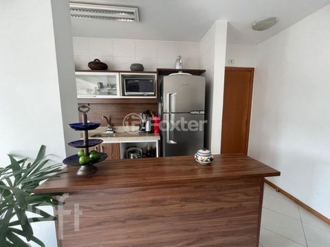 Image 3 - 916504