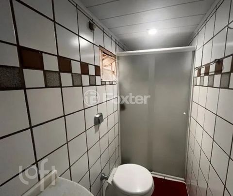 Image 11 - 916505