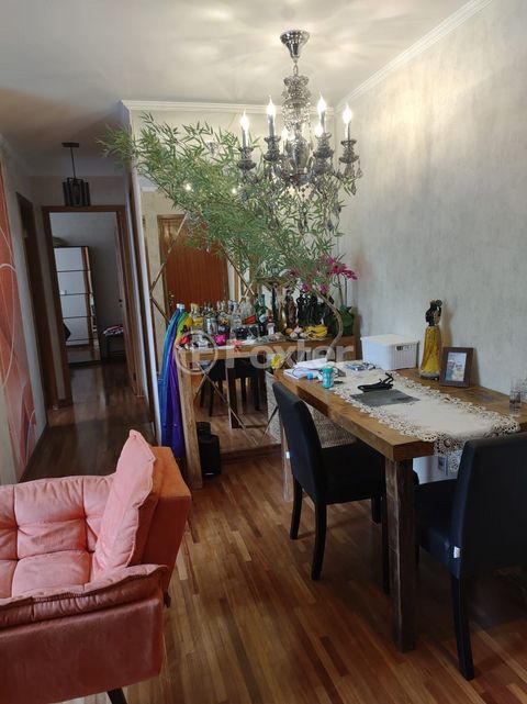 Image 3 - 916509
