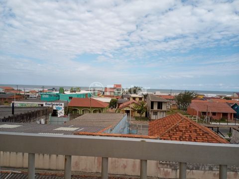 Image 9 - 916512