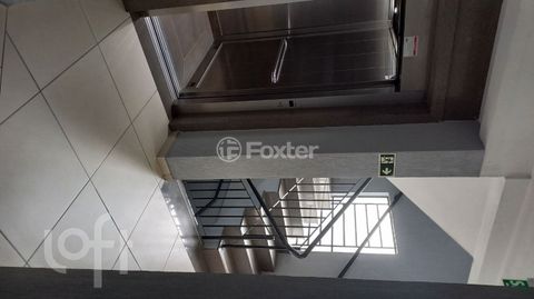 Image 3 - 916534