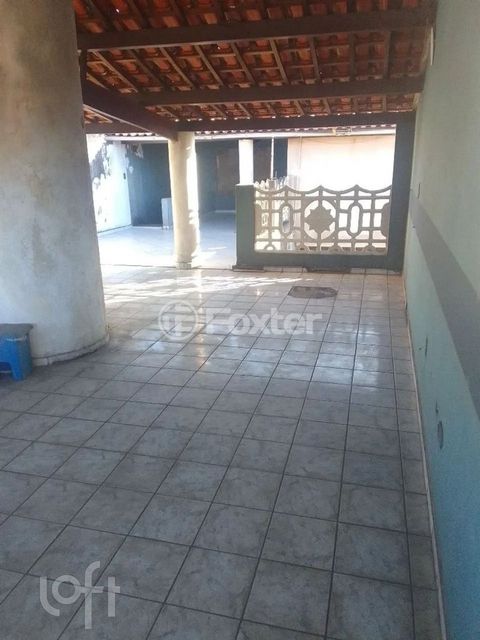 Image 8 - 916554