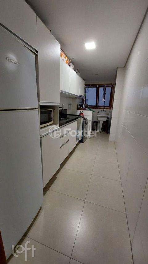 Image 3 - 916559