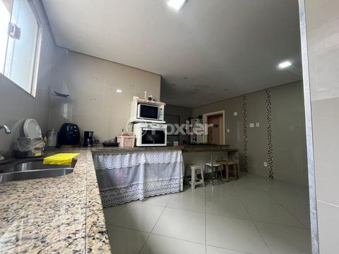 Image 7 - 916567