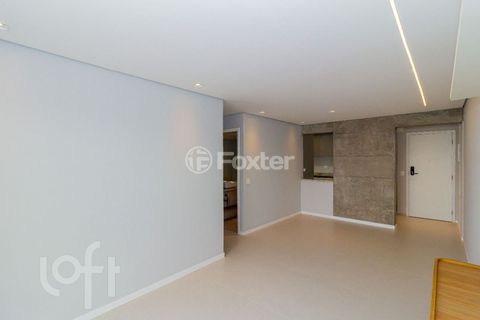 Image 3 - 916572