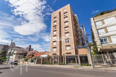 Image 8 - 916577