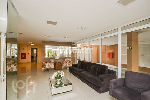 Image 3 - 916577