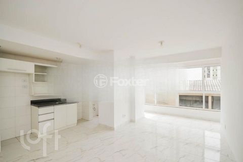 Image 2 - 916577