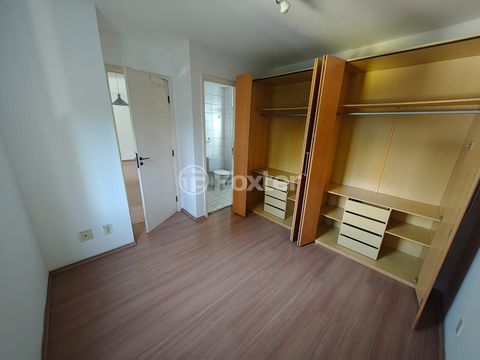 Image 7 - 916600