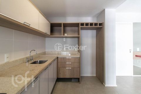 Image 3 - 916602