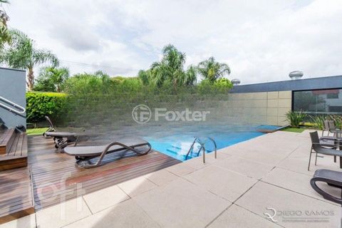 Image 3 - 916602