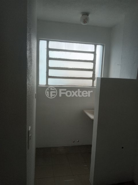Image 3 - 916613