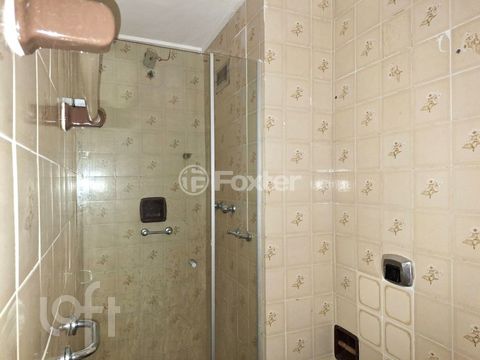 Image 6 - 916650