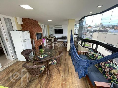 Image 1 - 916677