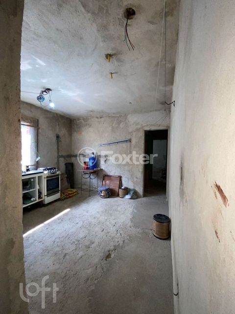 Image 4 - 916685
