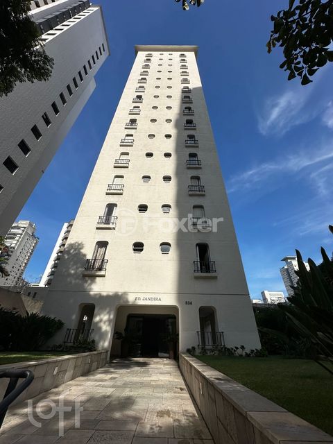Image 7 - 916691