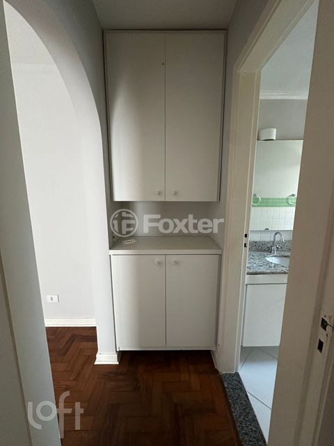 Image 2 - 916691