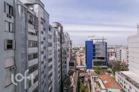 Image 15 - 916730