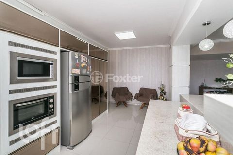 Image 4 - 916730