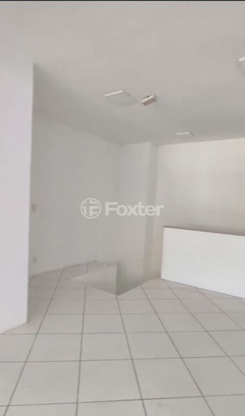 Image 4 - 916772