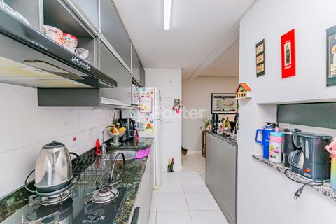 Image 7 - 916776