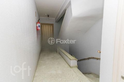 Image 10 - 916792