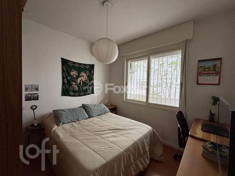 Image 7 - 916796