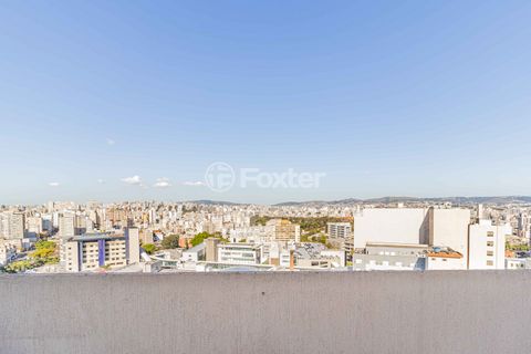 Image 11 - 916805