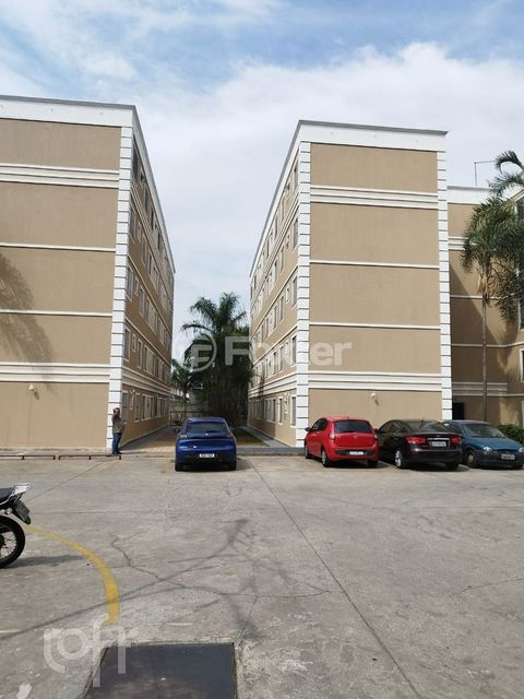 Image 10 - 916809