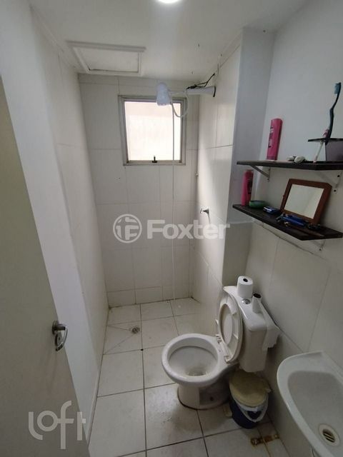 Image 7 - 916809
