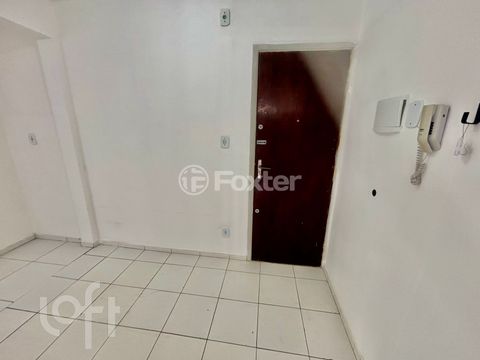 Image 10 - 916813