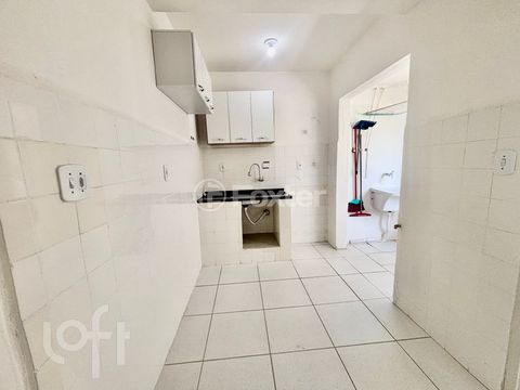 Image 4 - 916813