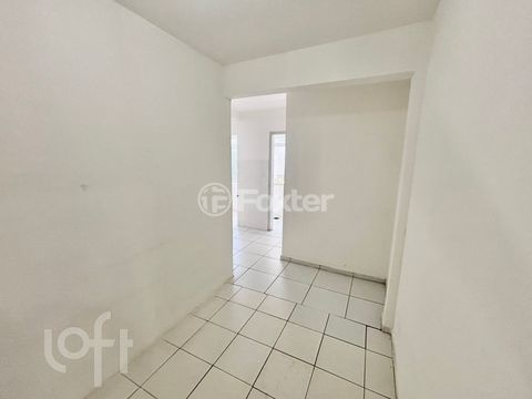 Image 9 - 916813