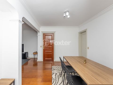 Image 4 - 916855