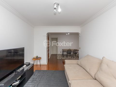 Image 7 - 916855