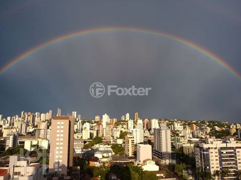 Image 5 - 916873