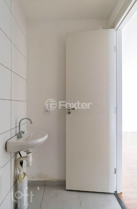 Image 7 - 916884