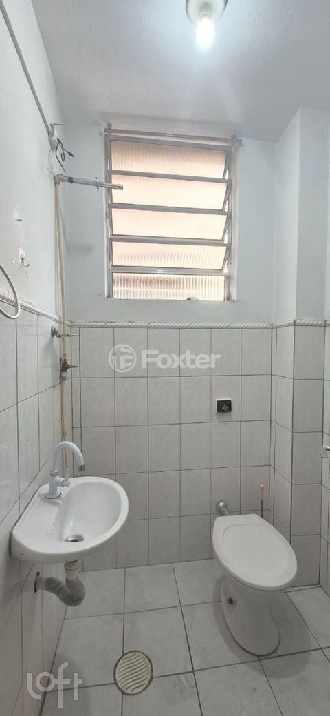 Image 7 - 916900