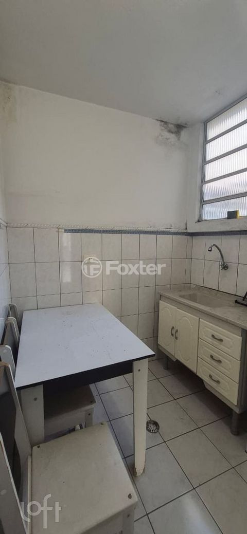 Image 4 - 916900