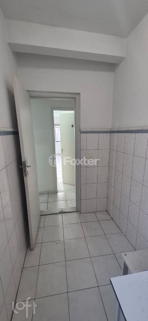 Image 6 - 916900