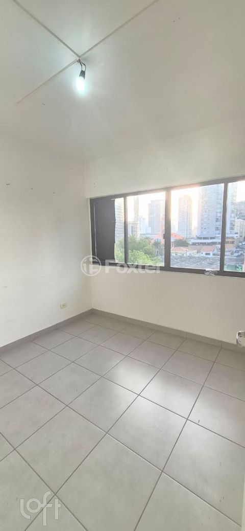Image 11 - 916900