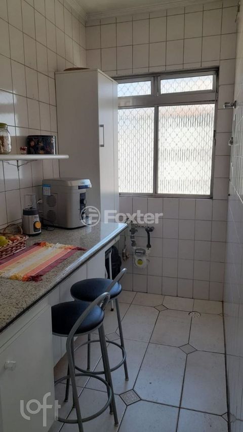 Image 4 - 916903