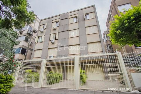 Image 10 - 916905
