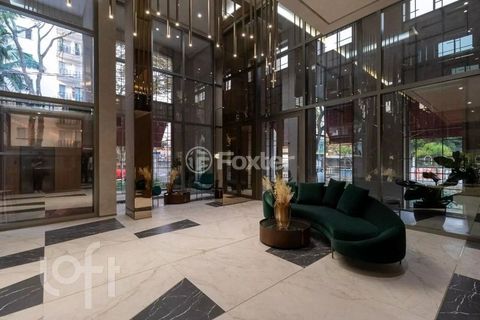 Image 14 - 916914