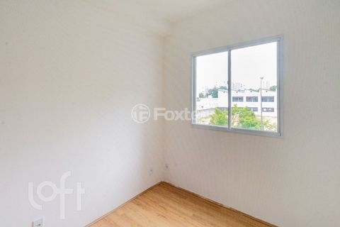 Image 7 - 916932
