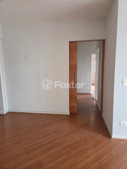 Image 3 - 917012