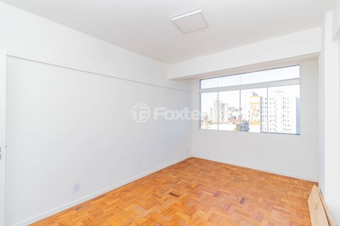 Image 10 - 917014