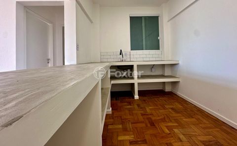 Image 10 - 917014