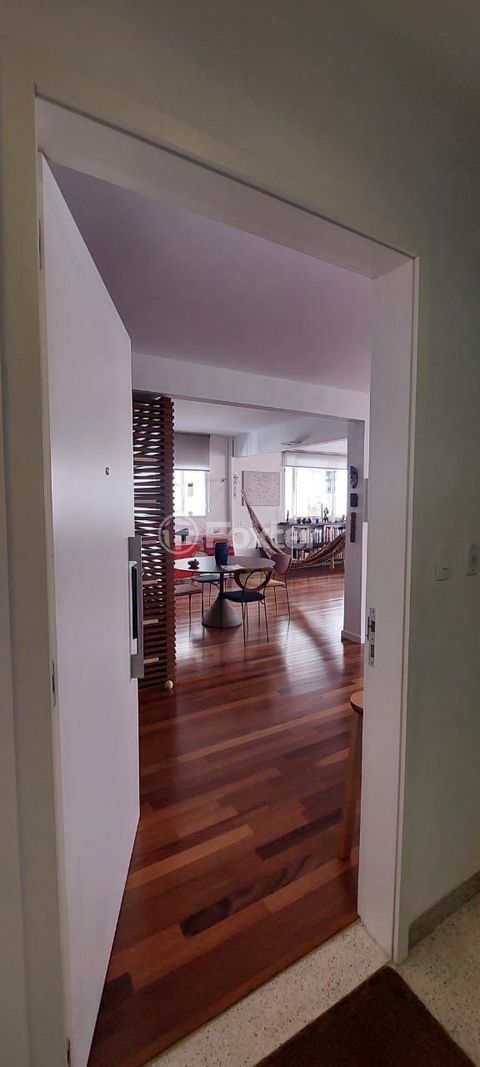 Image 3 - 917021