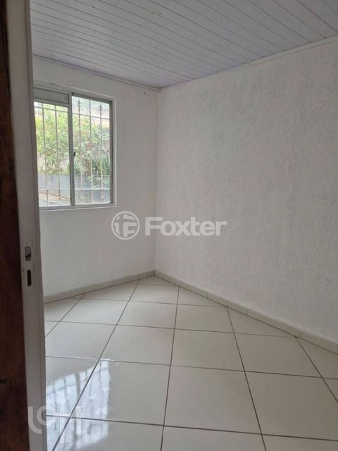 Image 1 - 917052